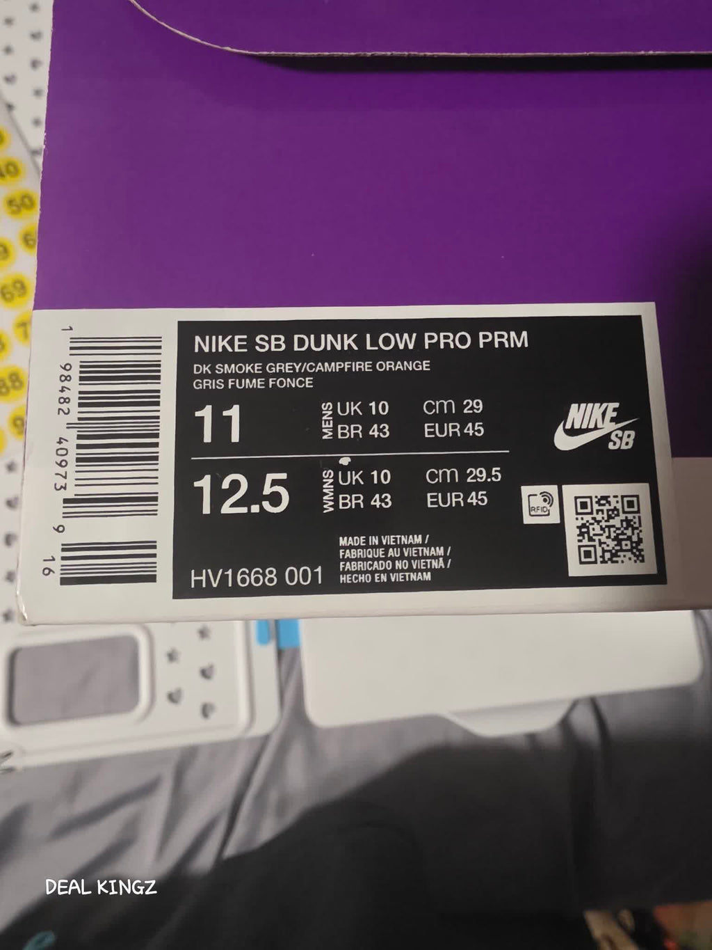 Nike SB Dunk Low Pro Krampus Men's 11 New Yellow #19