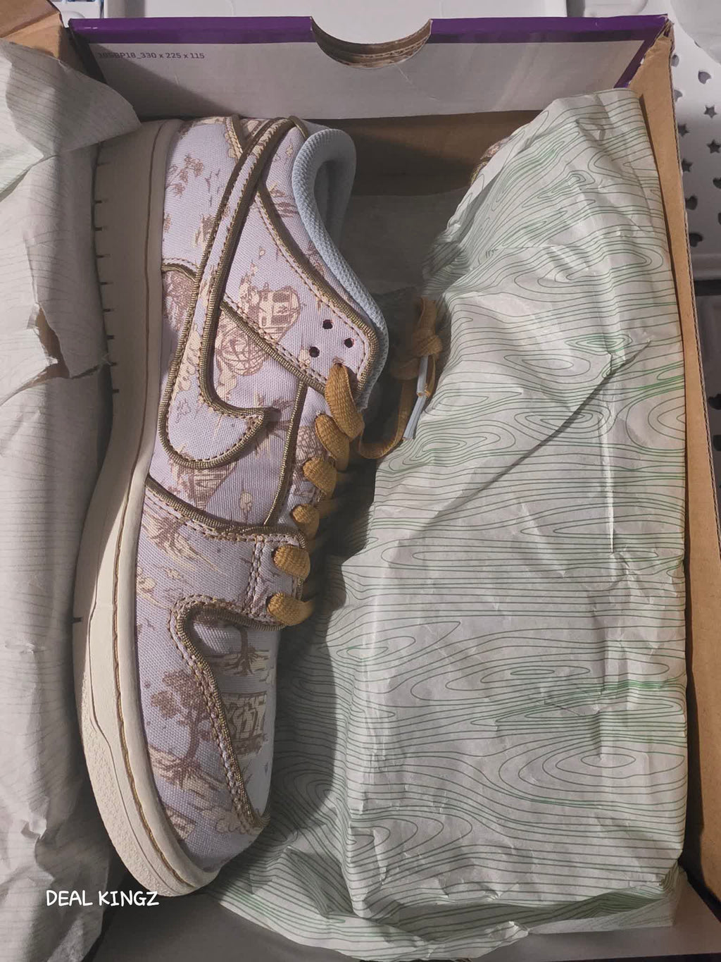 Nike SB Dunk Low City of Style Men's 11.5 Worn Once Yellow #20