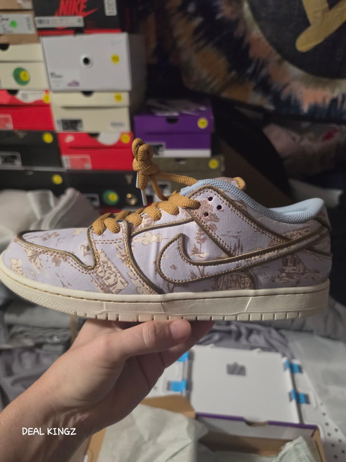 Nike SB Dunk Low City of Style Men's 11.5 Worn Once Yellow #20