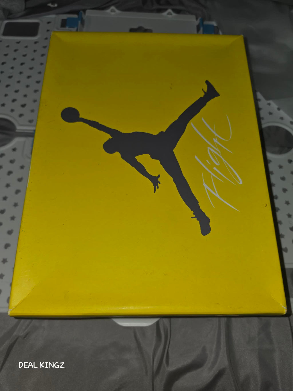 Jordan 4 Retro Lightning Men's 11.5 Worn Indoors Yellow #23