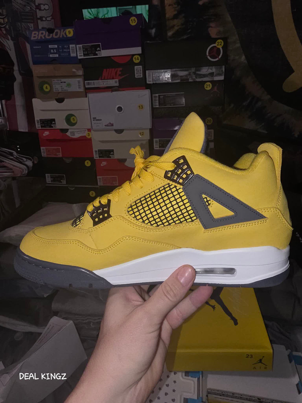 Jordan 4 Retro Lightning Men's 11.5 Worn Indoors Yellow #23