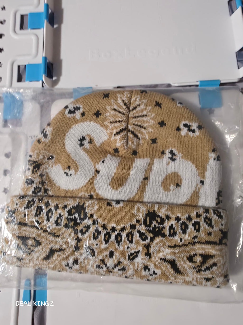 Supreme Bandana Big Logo Beanie FW24 Tan OS New