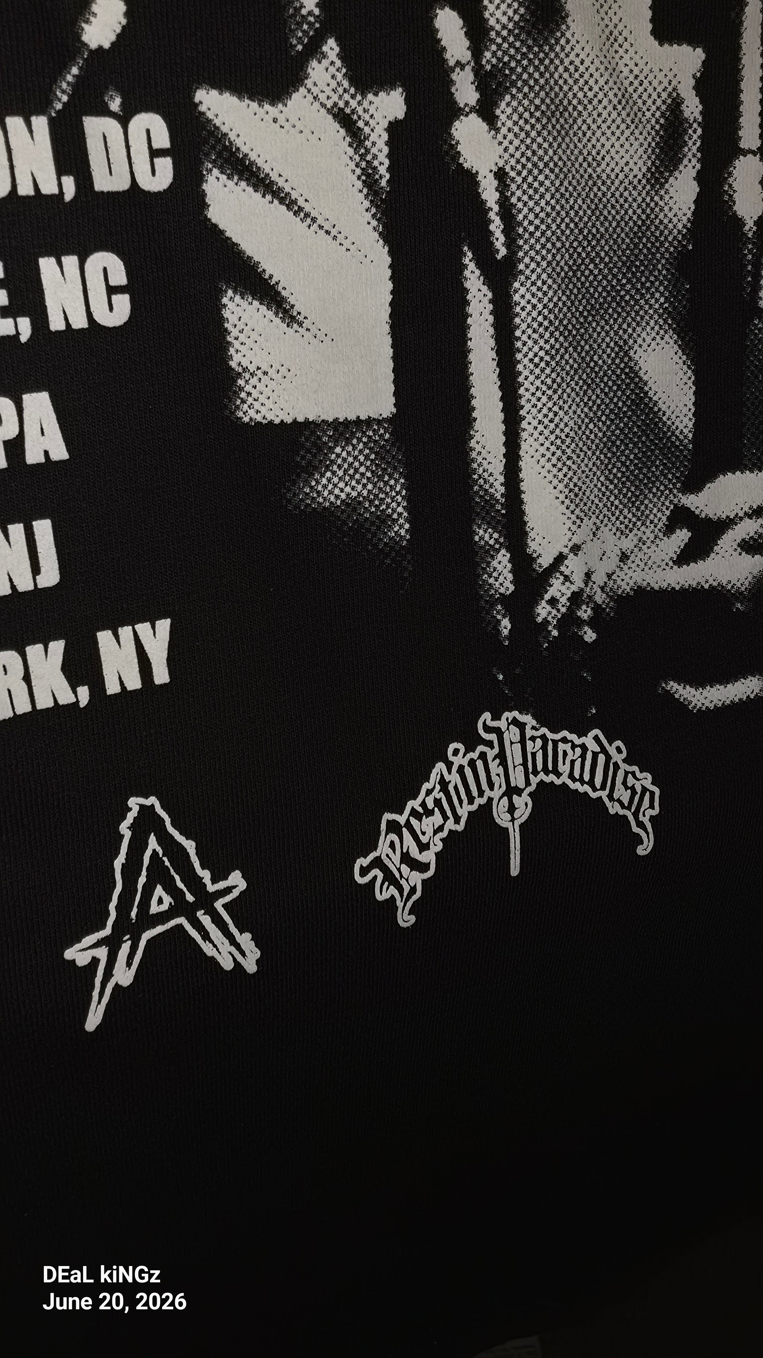 Black Anuel AA "Legends Never Die" tour t-shirt features a graphic of a dagger through a anatomical heart