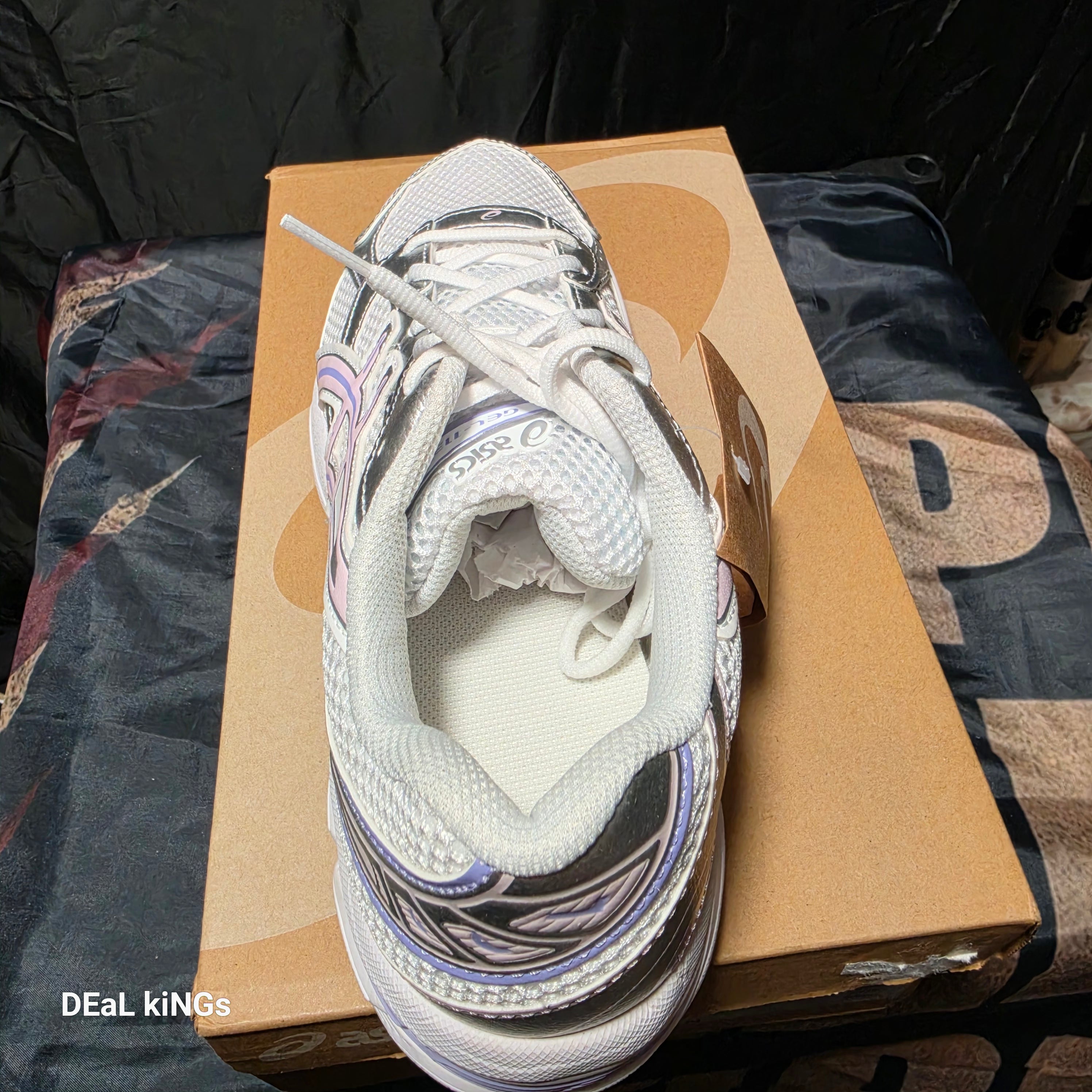 Asics Gel-1130 GS white/Cosmos GIRLS size 7 kids