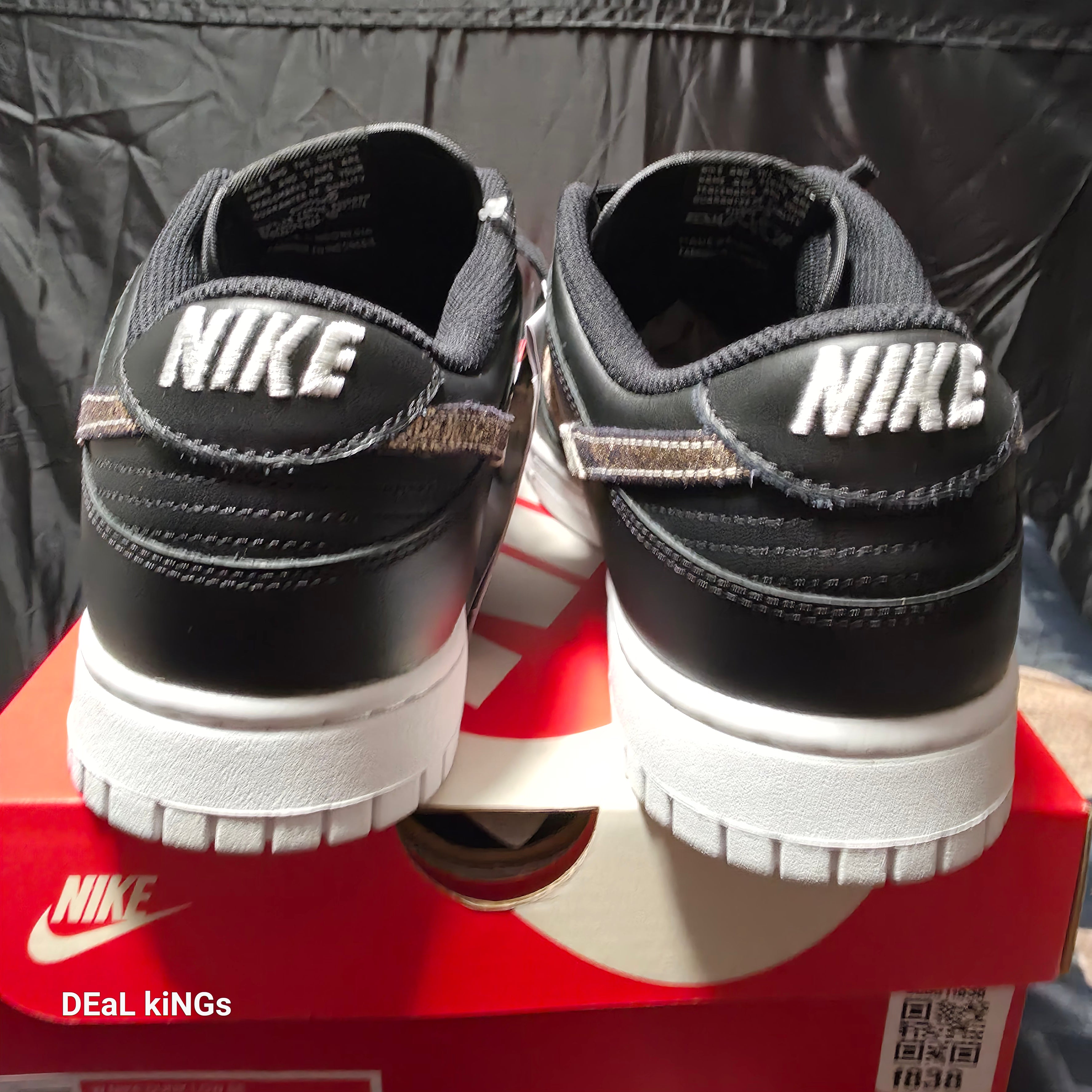 WMNS Nike Dunk Low SE "Primal Black" sneakers featuring distinct animal print Swooshes.BRAND NEW 💯% AUTHENTIC
