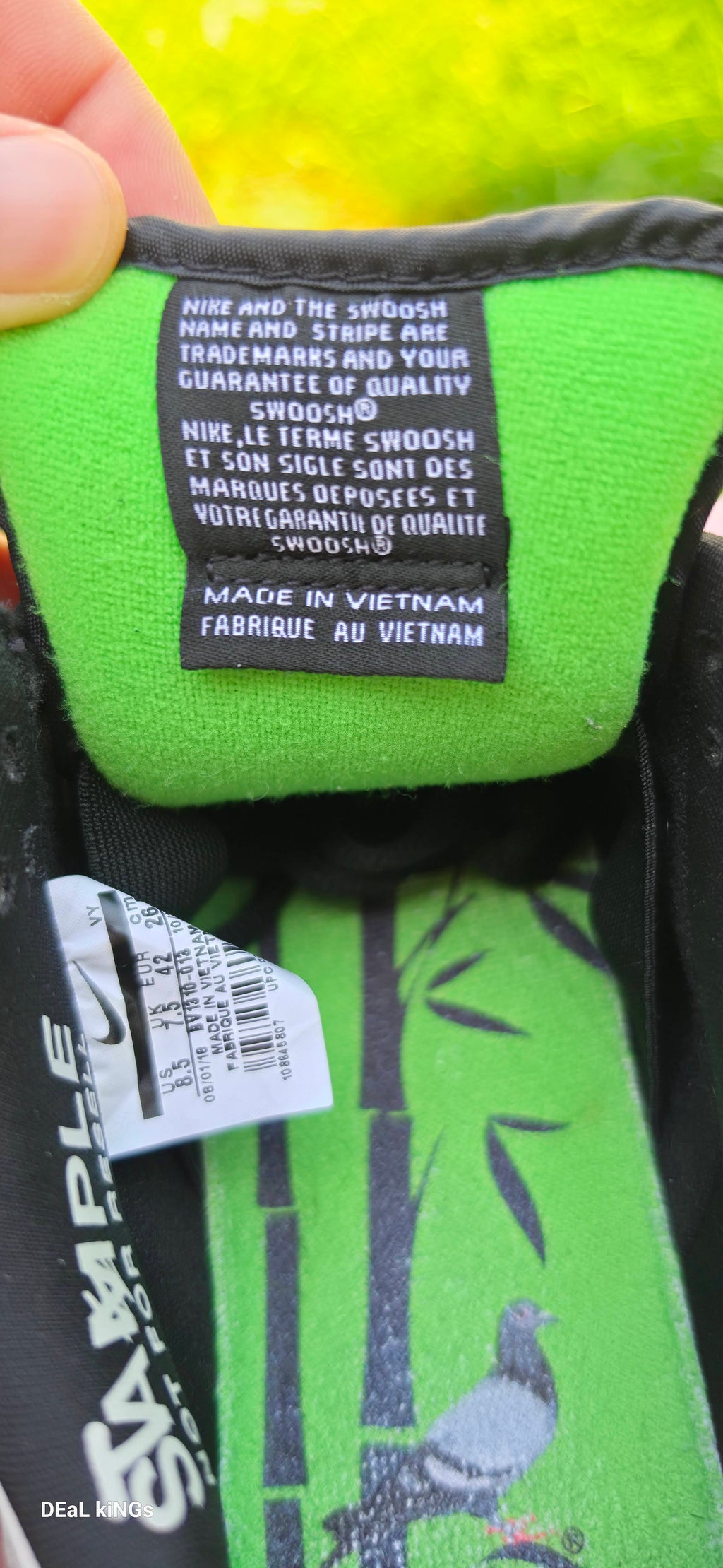 Nike SB Dunk X Jeff Staple Size 8.5 Mens Pre-owned 💯% AUTHENTIC