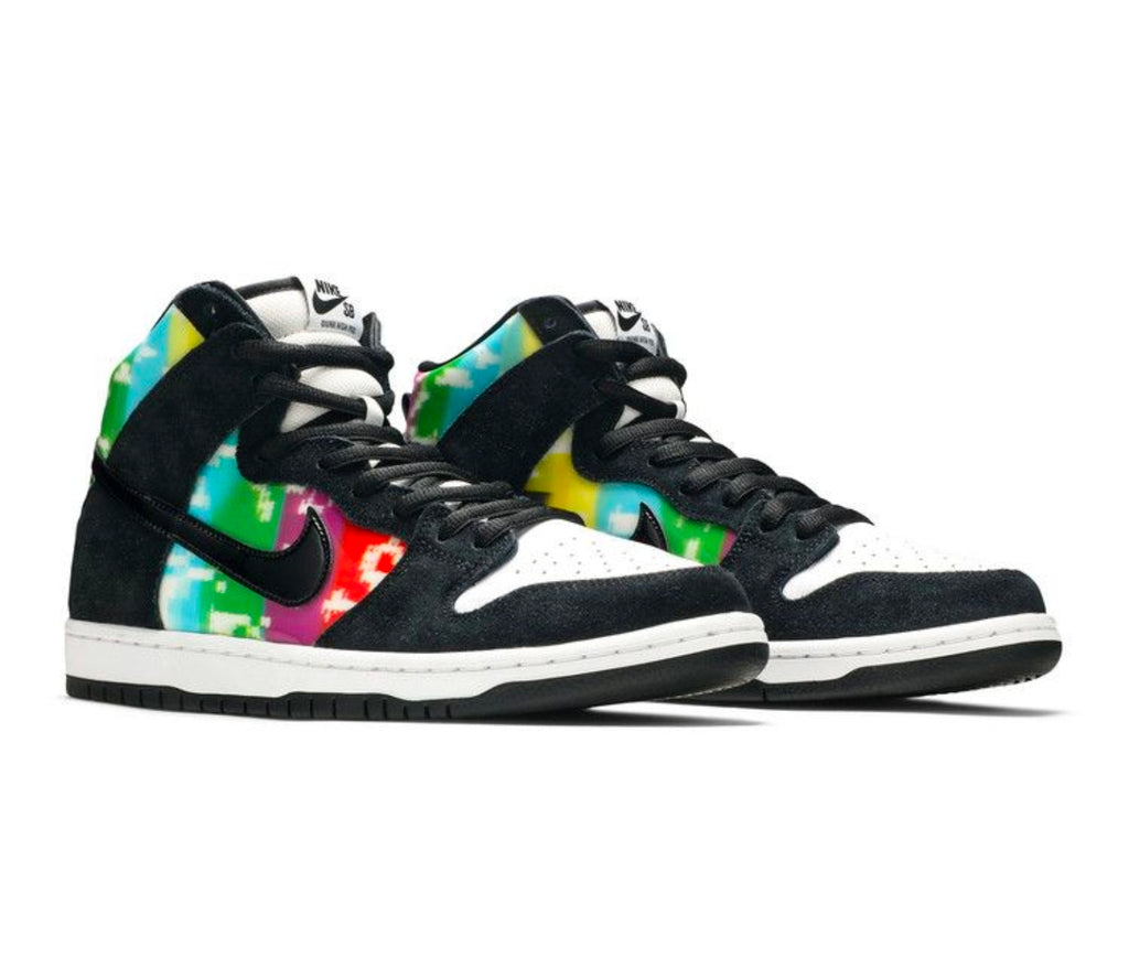 2021 Nike Dunk High SB 'TV Signal'
Brand New AUTHENTICATED BY EBAY