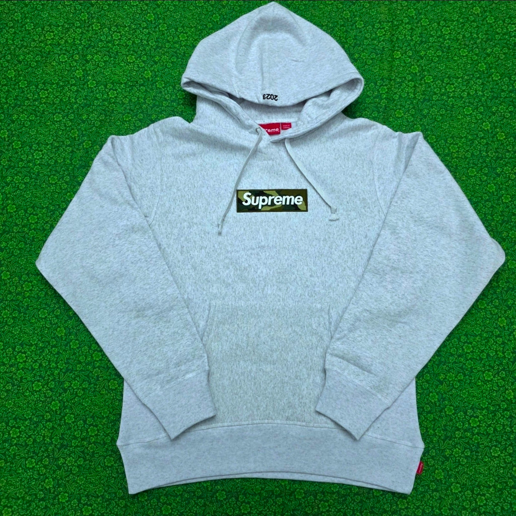 Supreme Box Logo Hooded Sweatshirt in Ash Grey from the Fall/Winter 2023 collection.BRAND NEW 💯% AUTHENTIC