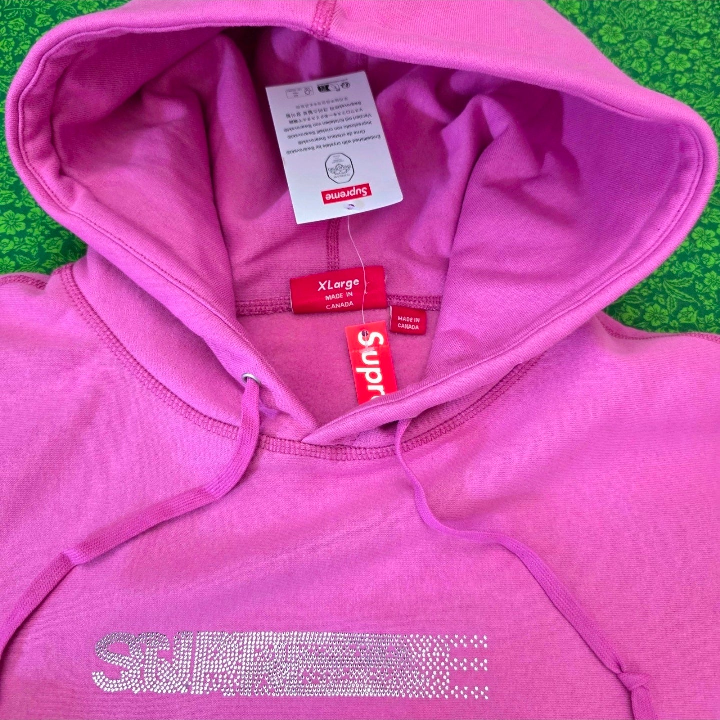 SUPREME SWAVORSKI MOTION LOGO SWEATSHIRT BRAND NEW 100% AUTHENTIC