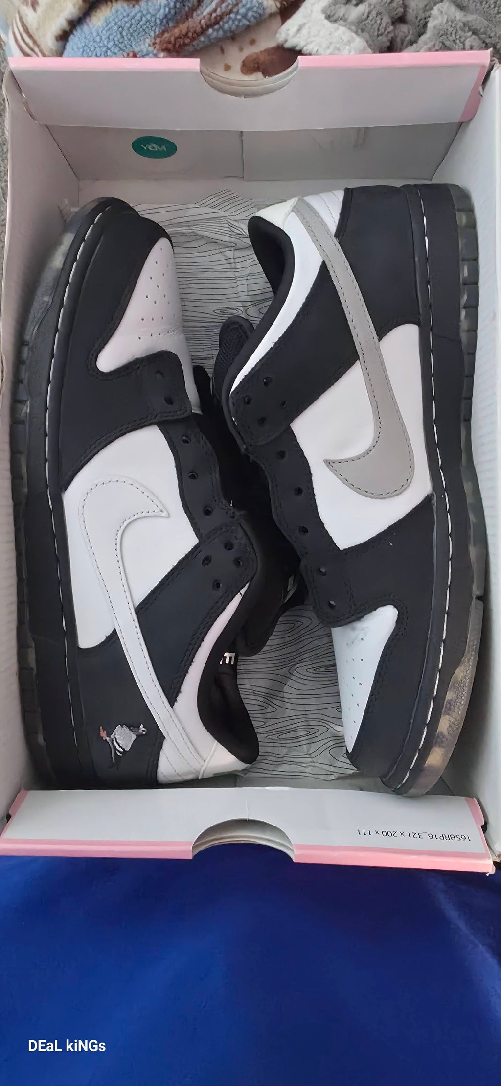 Nike SB Dunk X Jeff Staple Size 8.5 Mens Pre-owned 💯% AUTHENTIC