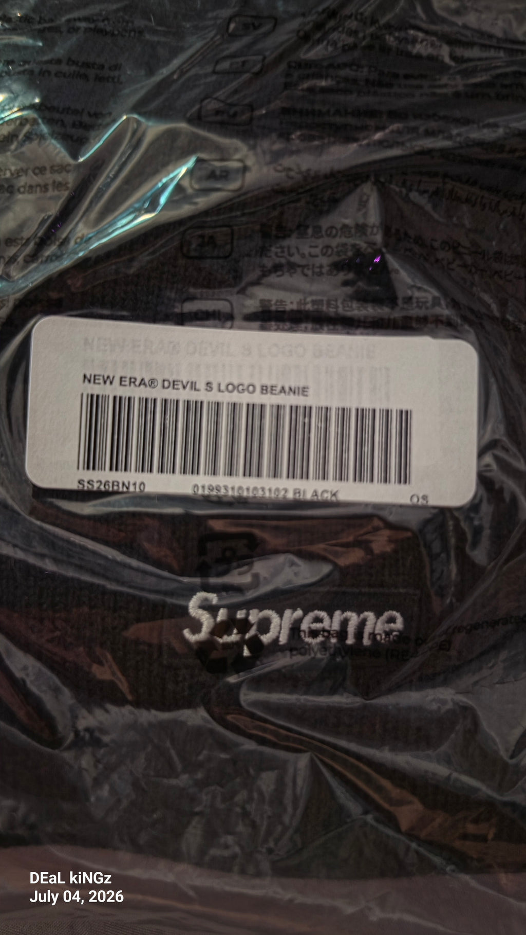 SUPREME X NEW ERA DEVIL S LOGO BEANIE